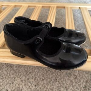 Classic Black Patent Leather Kids Tap Shoes
